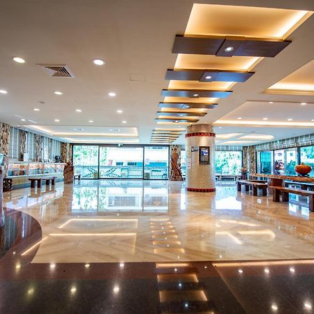 Classic Hotel Shvatan Nantou Екстер'єр фото