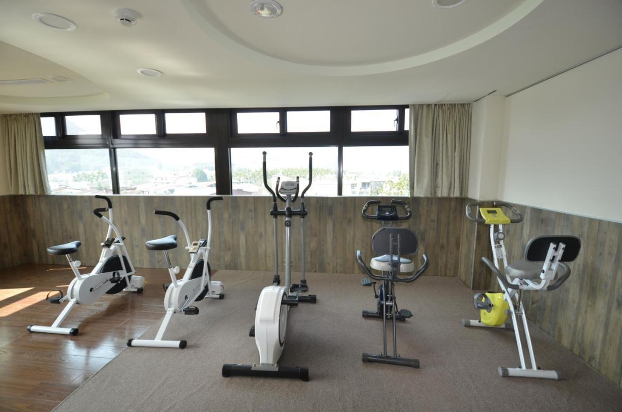 Classic Hotel Shvatan Nantou Екстер'єр фото