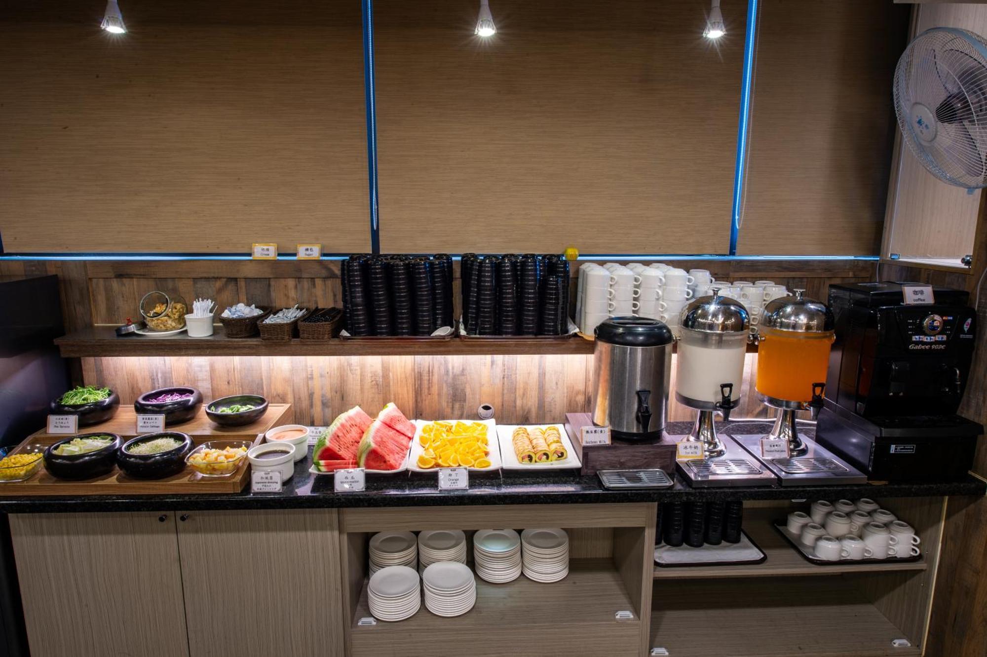 Classic Hotel Shvatan Nantou Екстер'єр фото
