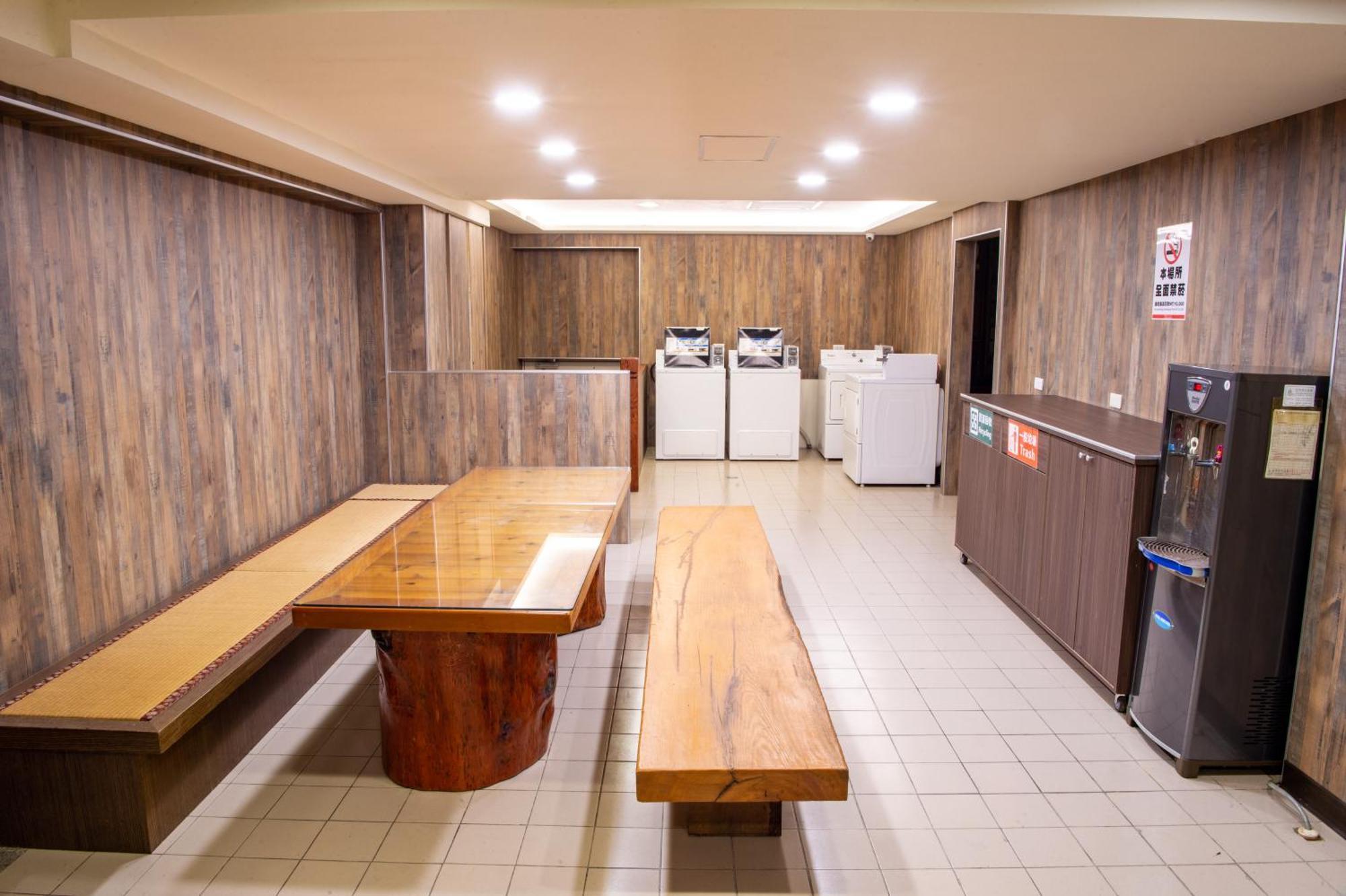 Classic Hotel Shvatan Nantou Екстер'єр фото