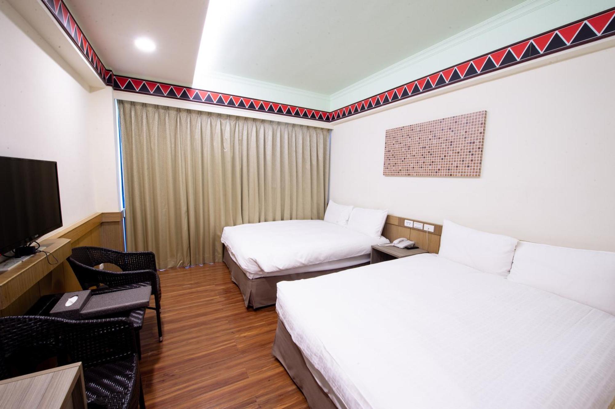 Classic Hotel Shvatan Nantou Екстер'єр фото