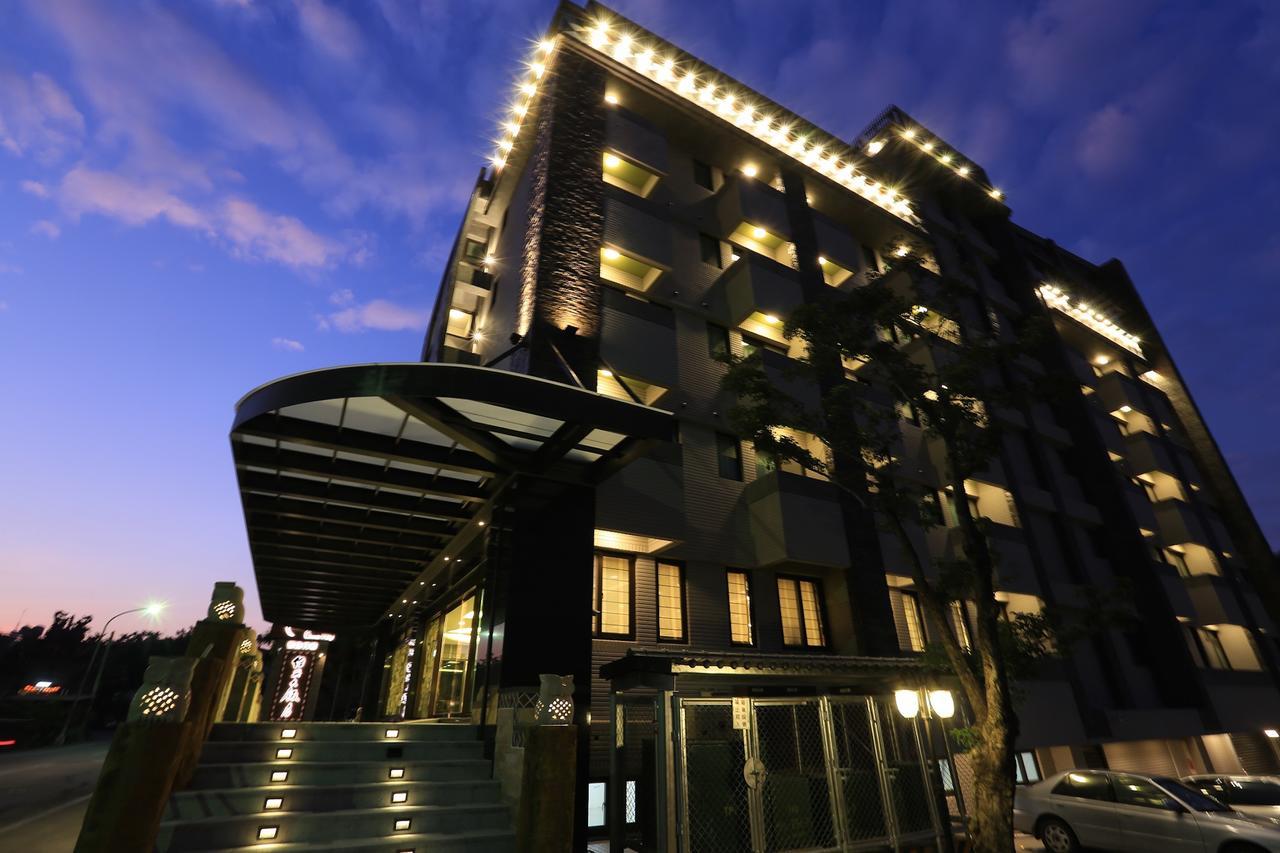 Classic Hotel Shvatan Nantou Екстер'єр фото
