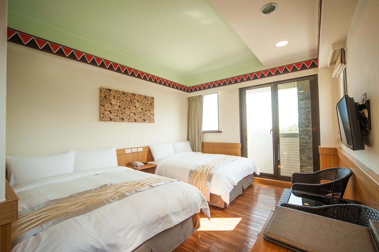 Classic Hotel Shvatan Nantou Екстер'єр фото