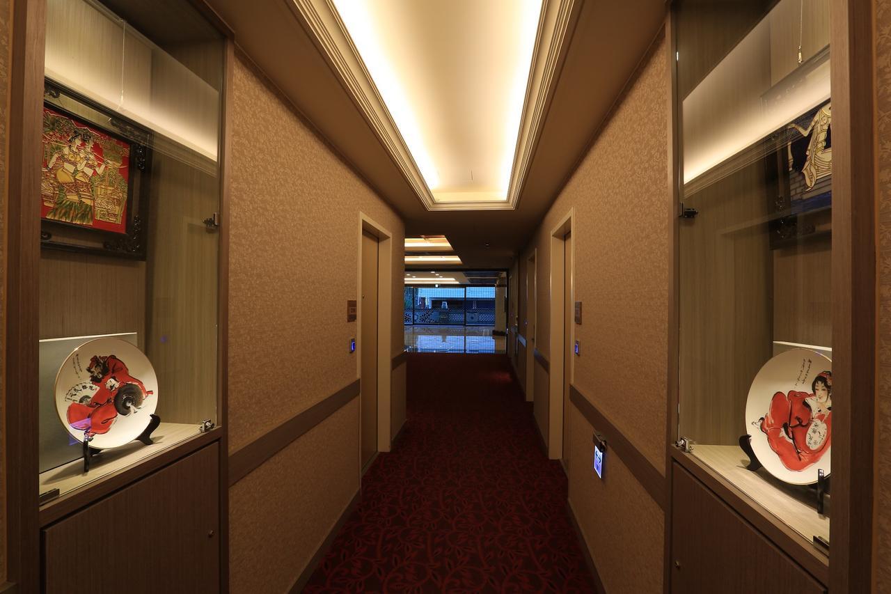 Classic Hotel Shvatan Nantou Екстер'єр фото