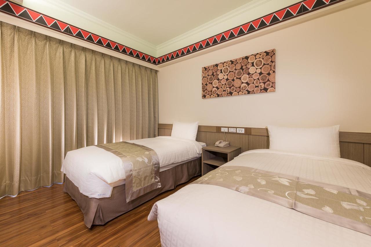 Classic Hotel Shvatan Nantou Екстер'єр фото