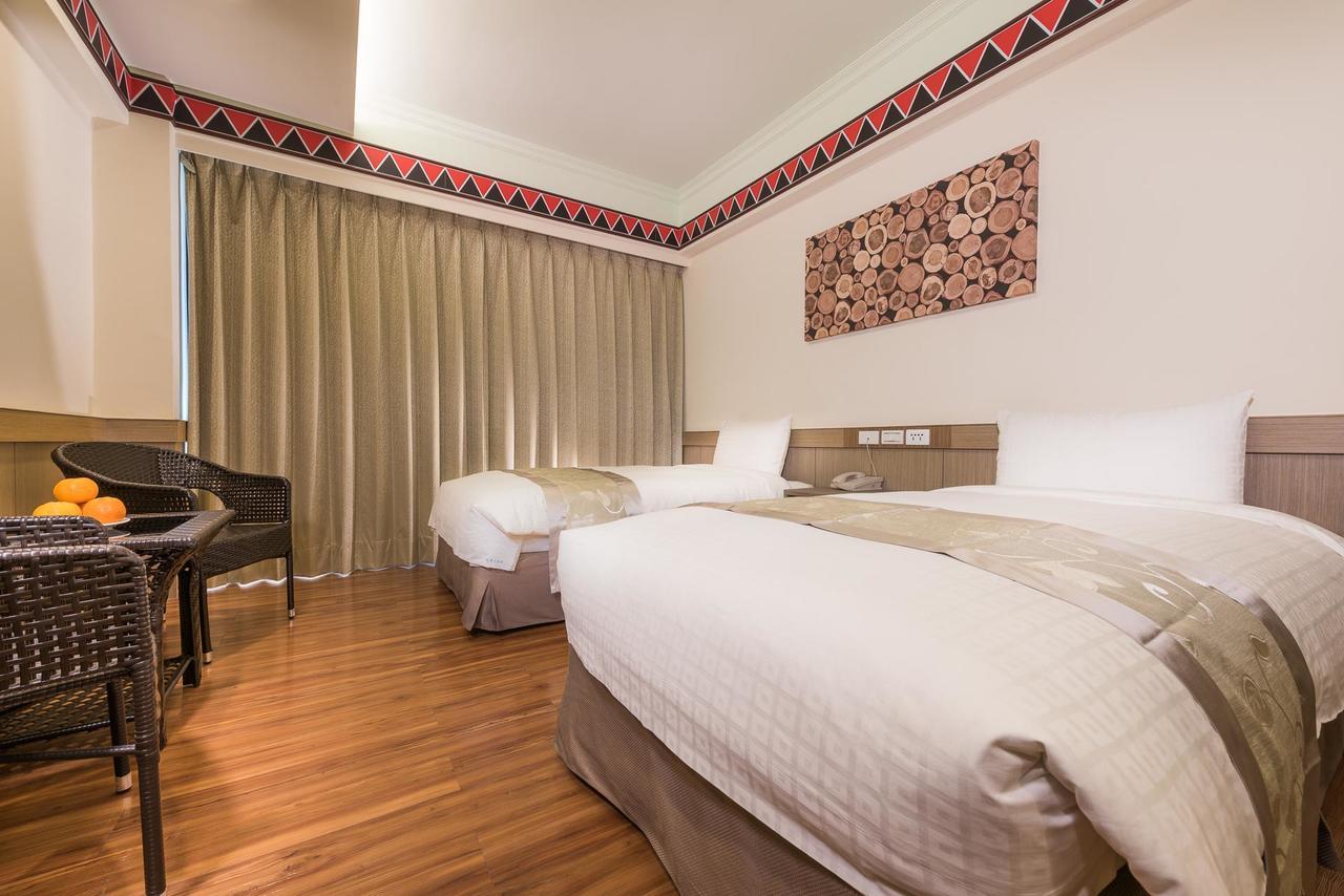 Classic Hotel Shvatan Nantou Екстер'єр фото